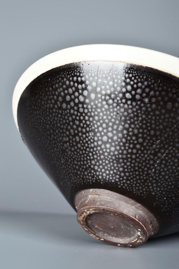 宋磁州窑油滴盏