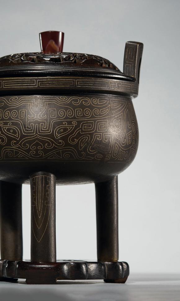 明末清初 铜嵌银丝饕餮纹鼎式炉