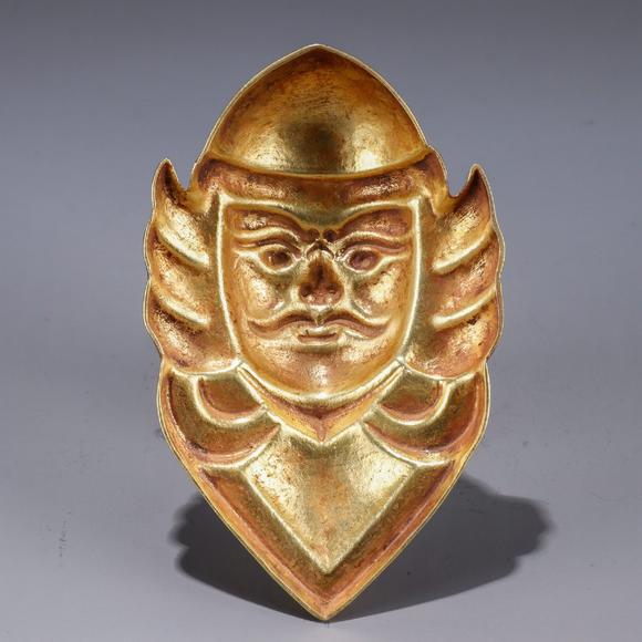 银鎏金武将面具