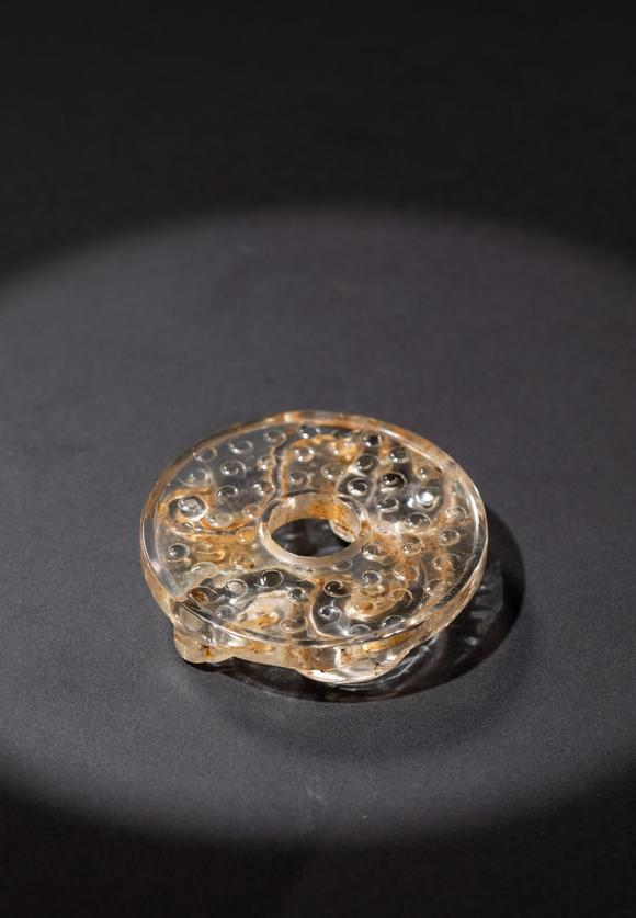 acarvedcrystalchilongbidisk水晶雕螭龙谷纹璧宋