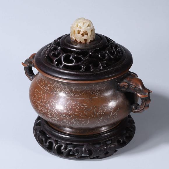 jade-inlaid copper incense burner 紫檀嵌玉嵌银丝铜香炉