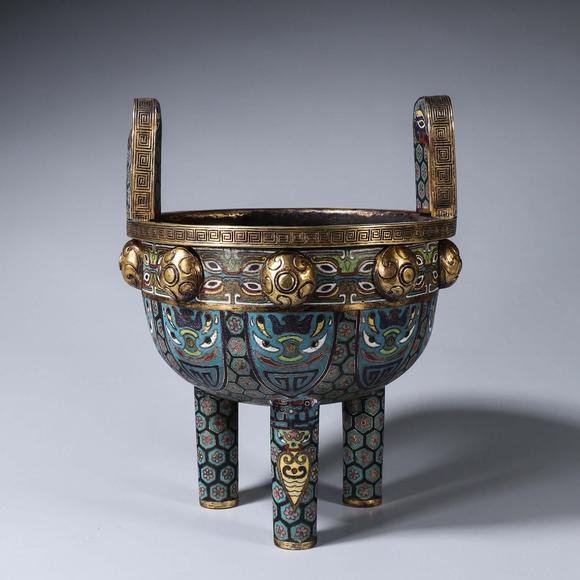 a double-eared three-legged cloisonne pot 景泰蓝冲天耳三足鼎