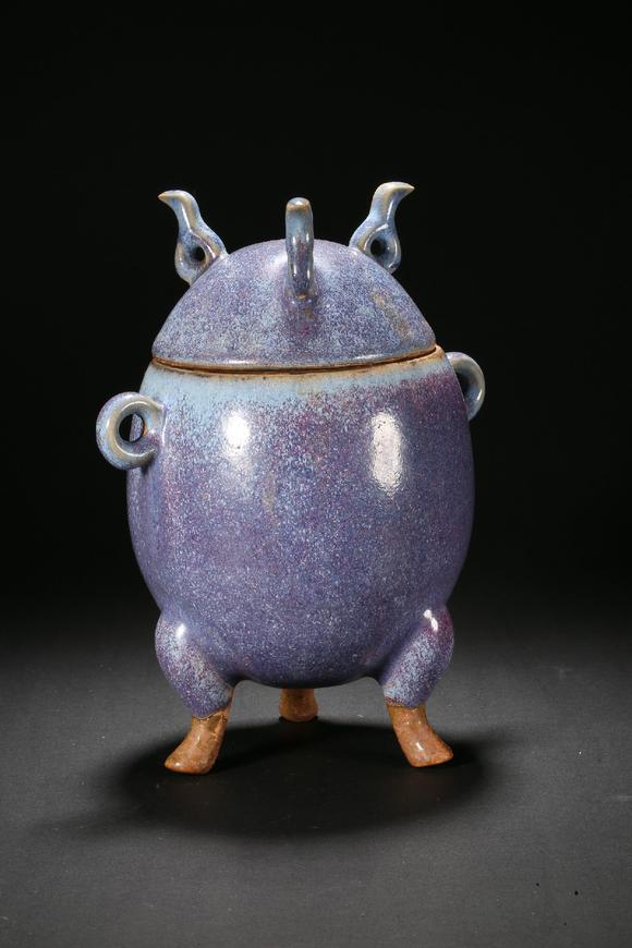 jun kiln three-legged jar song dynasty 宋代均窑三足罐