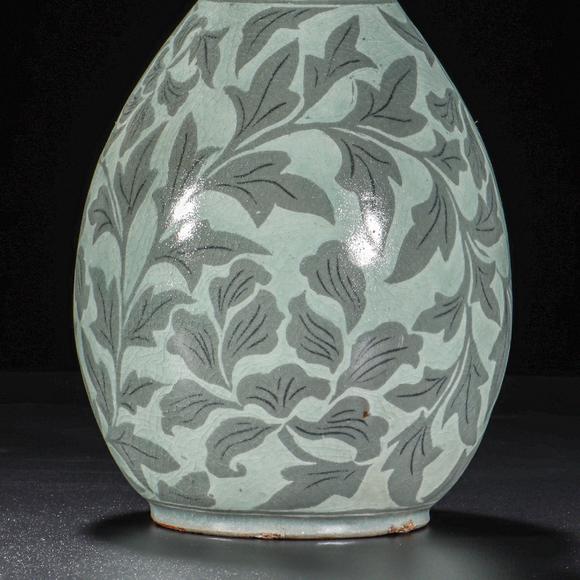 朝鲜古代青瓷葫芦瓶