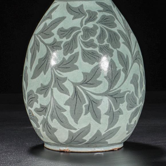 朝鲜古代青瓷葫芦瓶