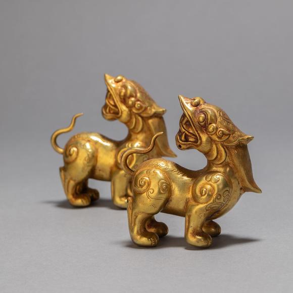 silvering and gilding lion from tang 中国唐代银鎏金狮子
