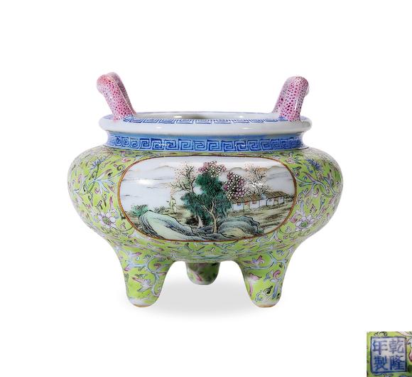 民国 粉彩开光山水香炉