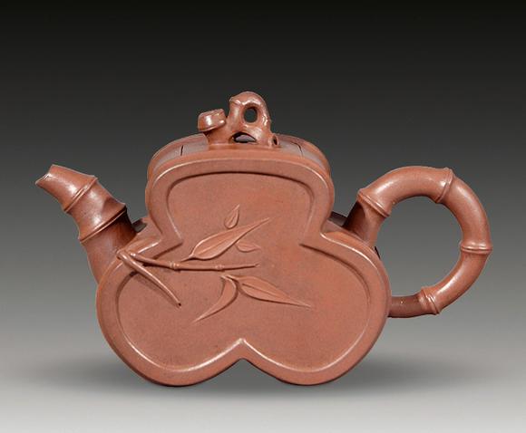 上海鸿生裴石民制紫砂竹叶葫芦壶