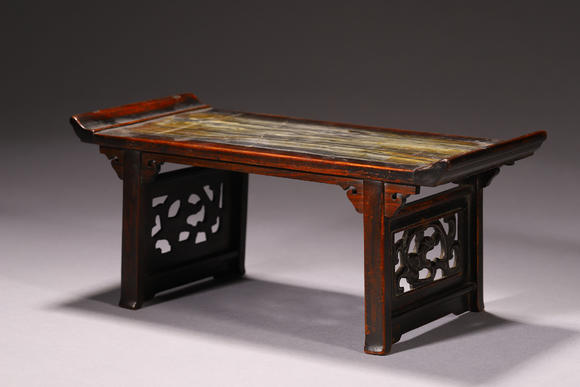 清早期 黄花梨雕龙镶云石案上案